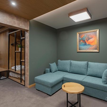 103 View Park Hotel Паничиште Екстер'єр фото