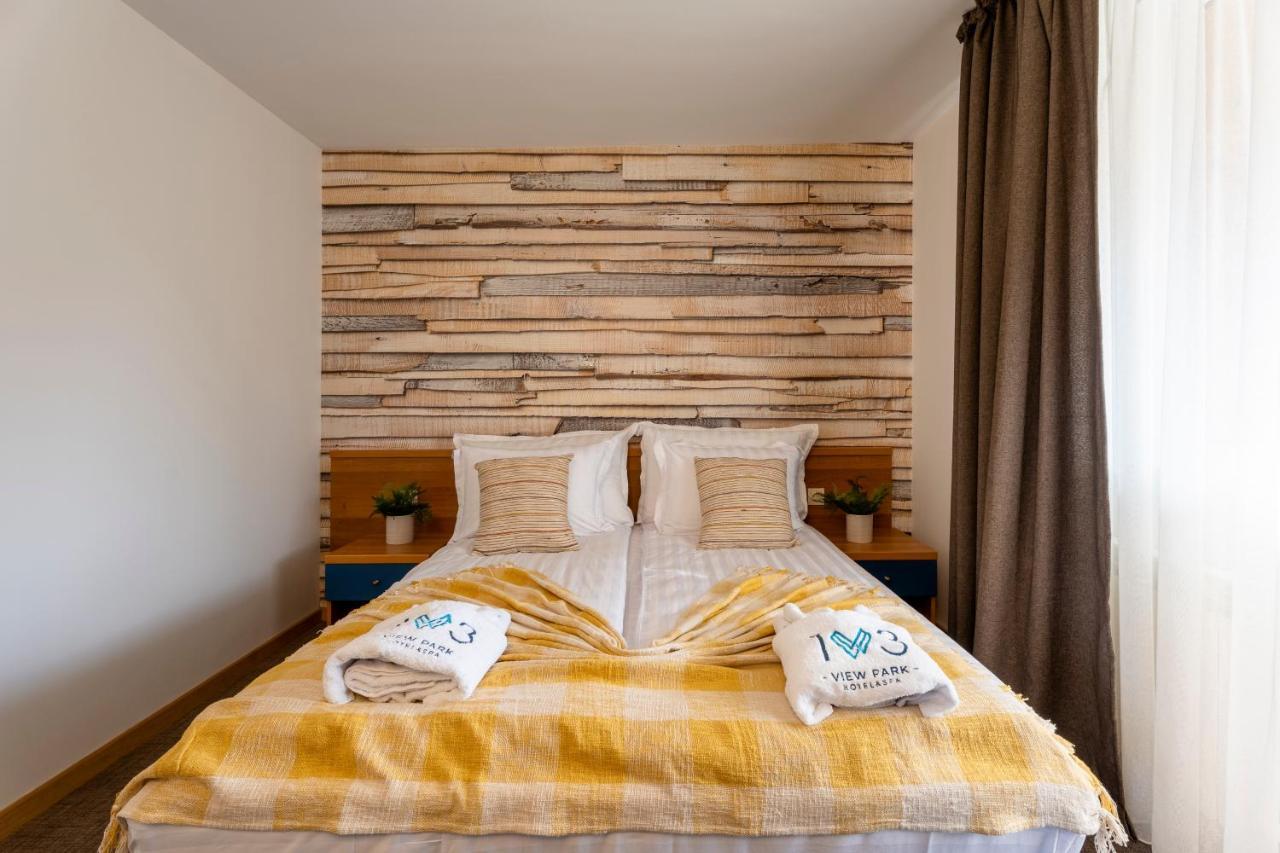 103 View Park Hotel Паничиште Екстер'єр фото